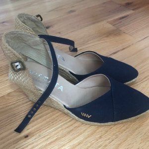 Canvas Wedges - Navy